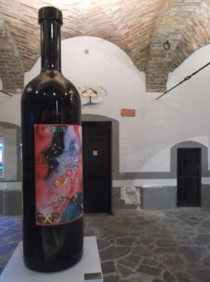Bottiglie d'Artista alla Casa della Donna Selvatica